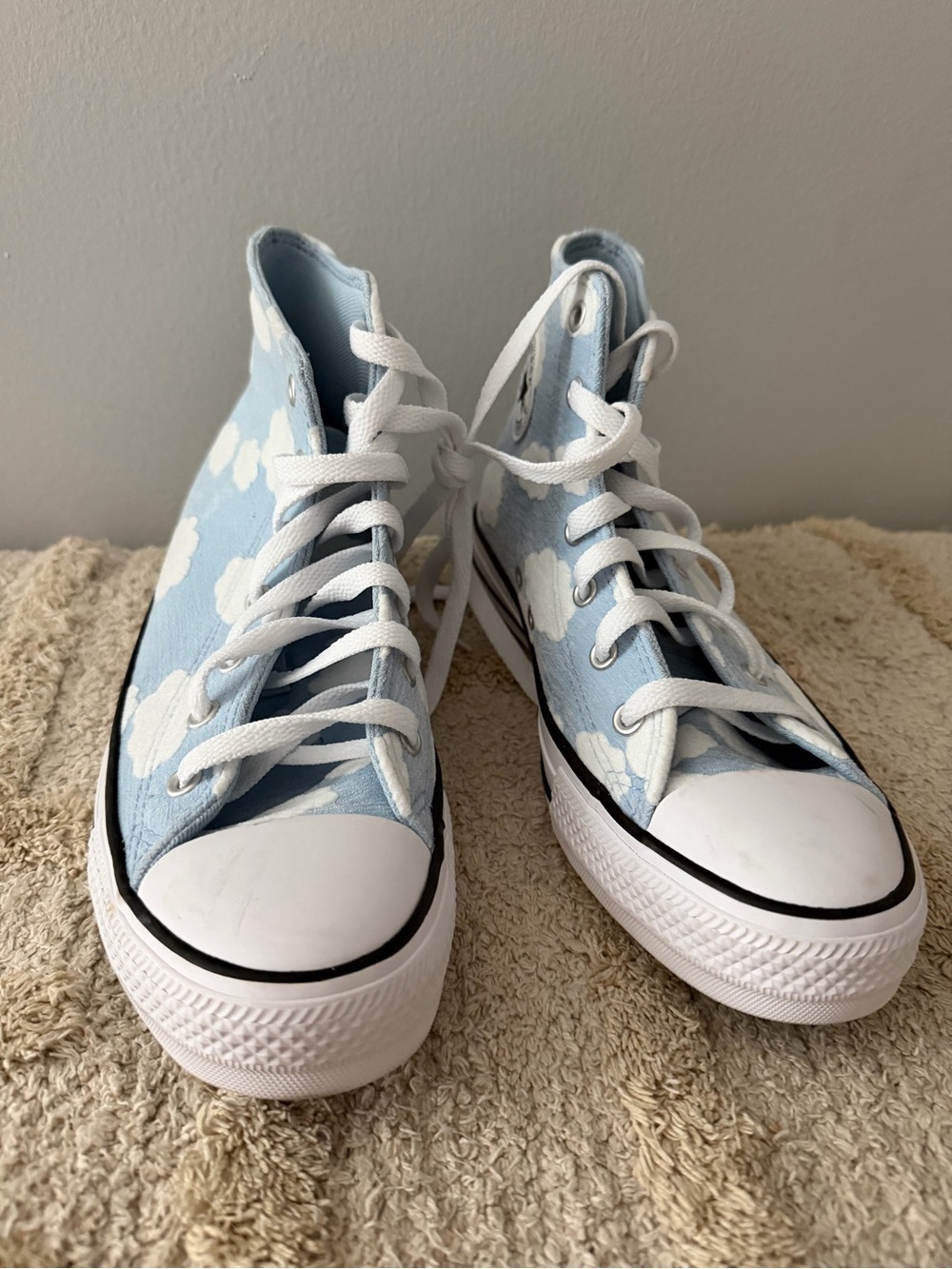 Brand new Converse Chuck Taylor All Star High GS 'Clouds' Baby Blue - Picture 4 of 5